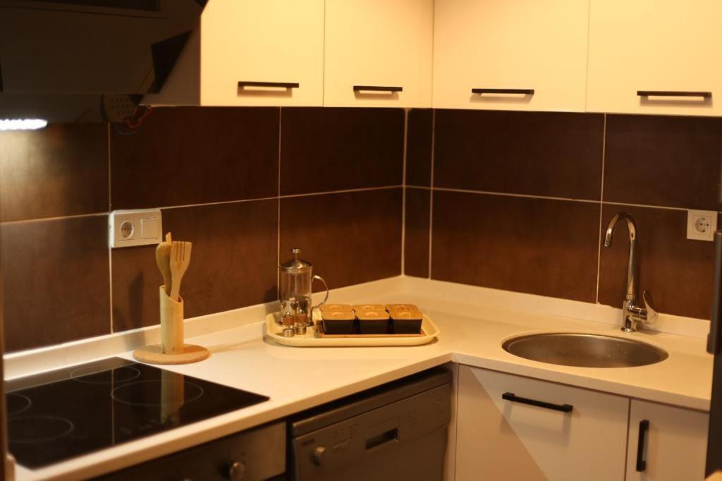 Hotel apartamentowy Yuecemek *